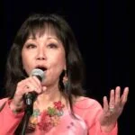 Bên em đang có ta